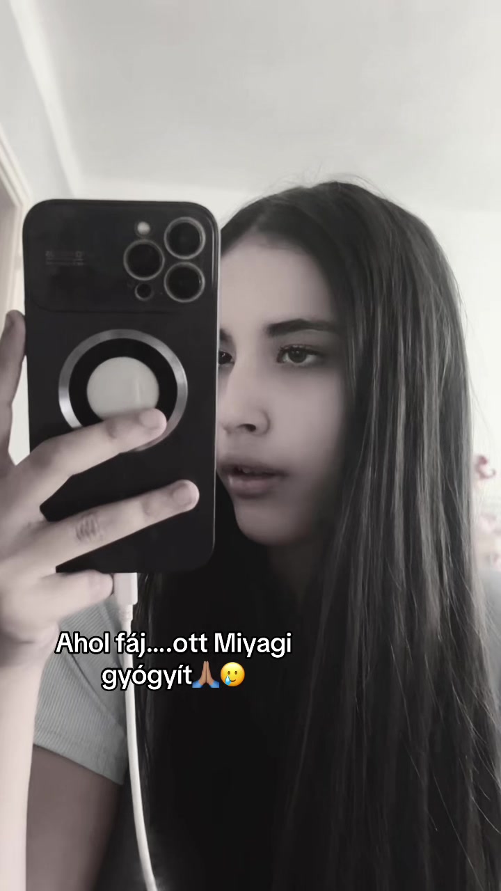 @NYKOLETTA15.