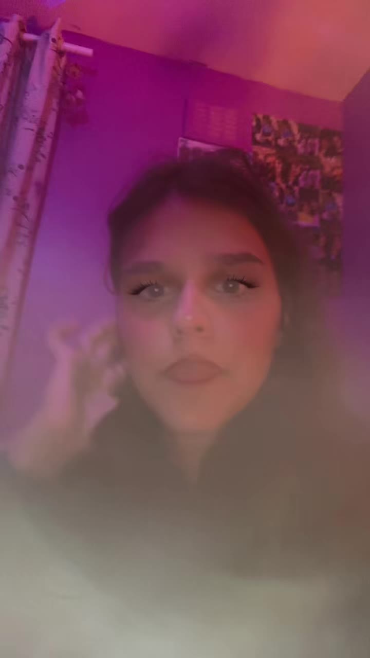 @Millie 💜💙🤍