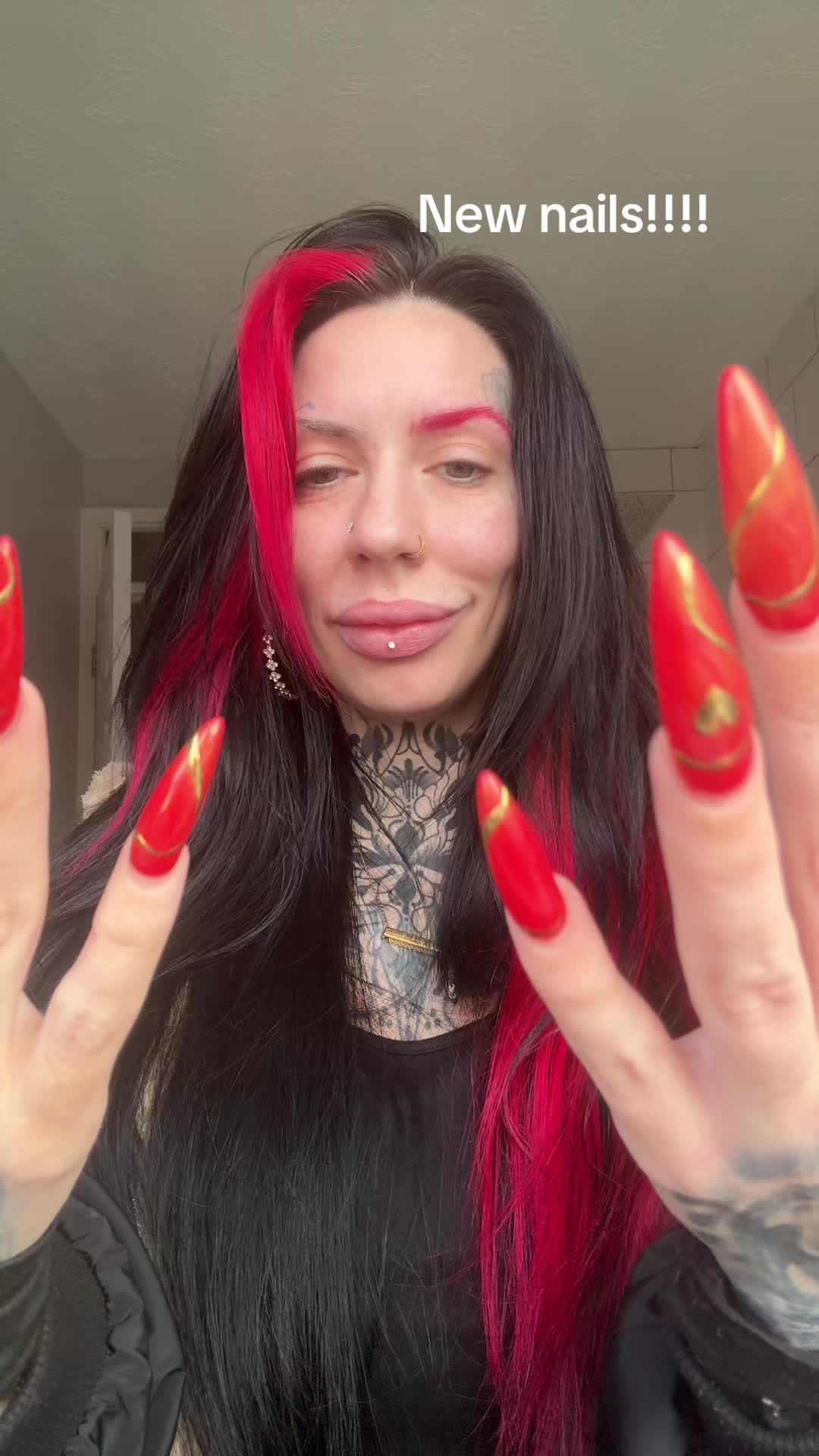 @Tink🍒