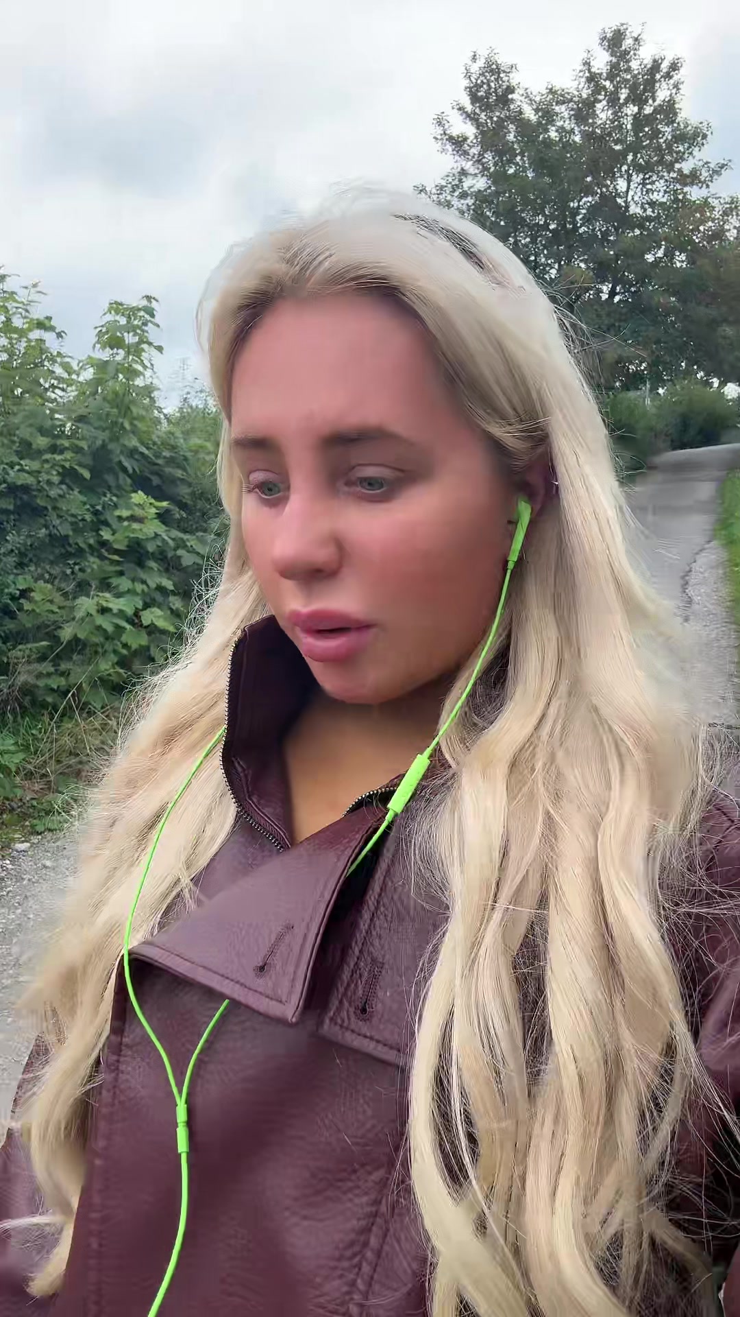 @Holl🎀🍸🥥🦞🍋