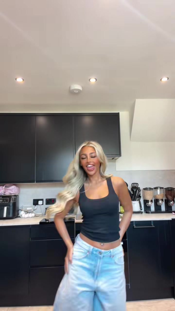 @A H