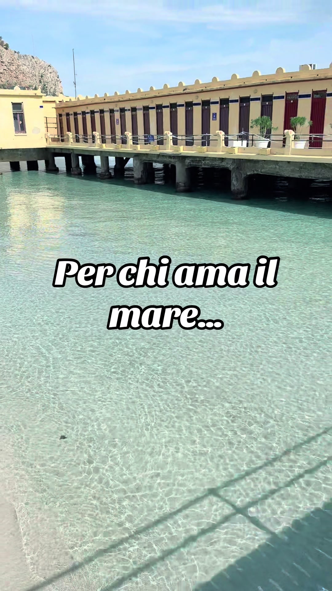 @Mytravelmoods