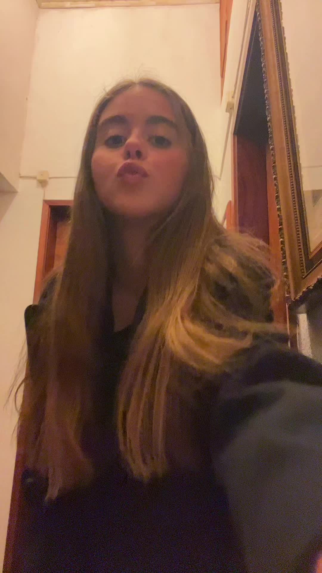 @Benedita