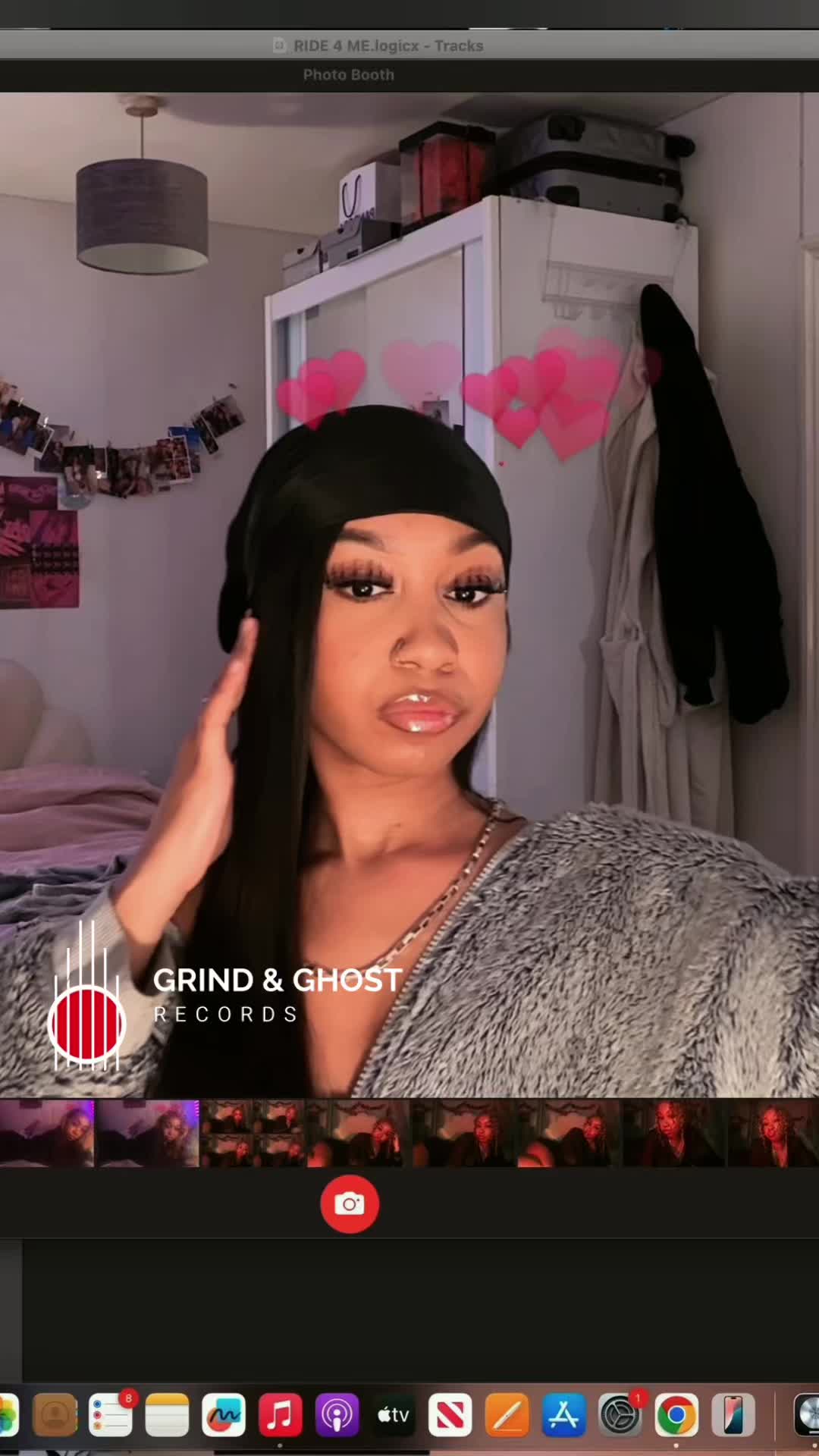 @G N G