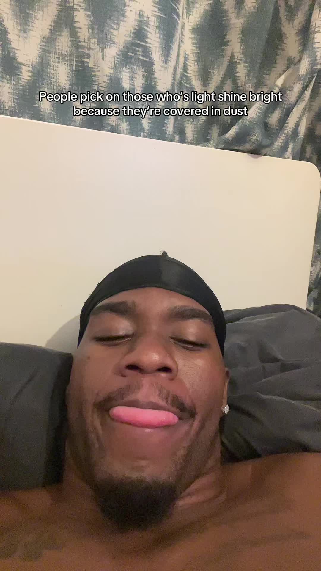 @Milli🎸