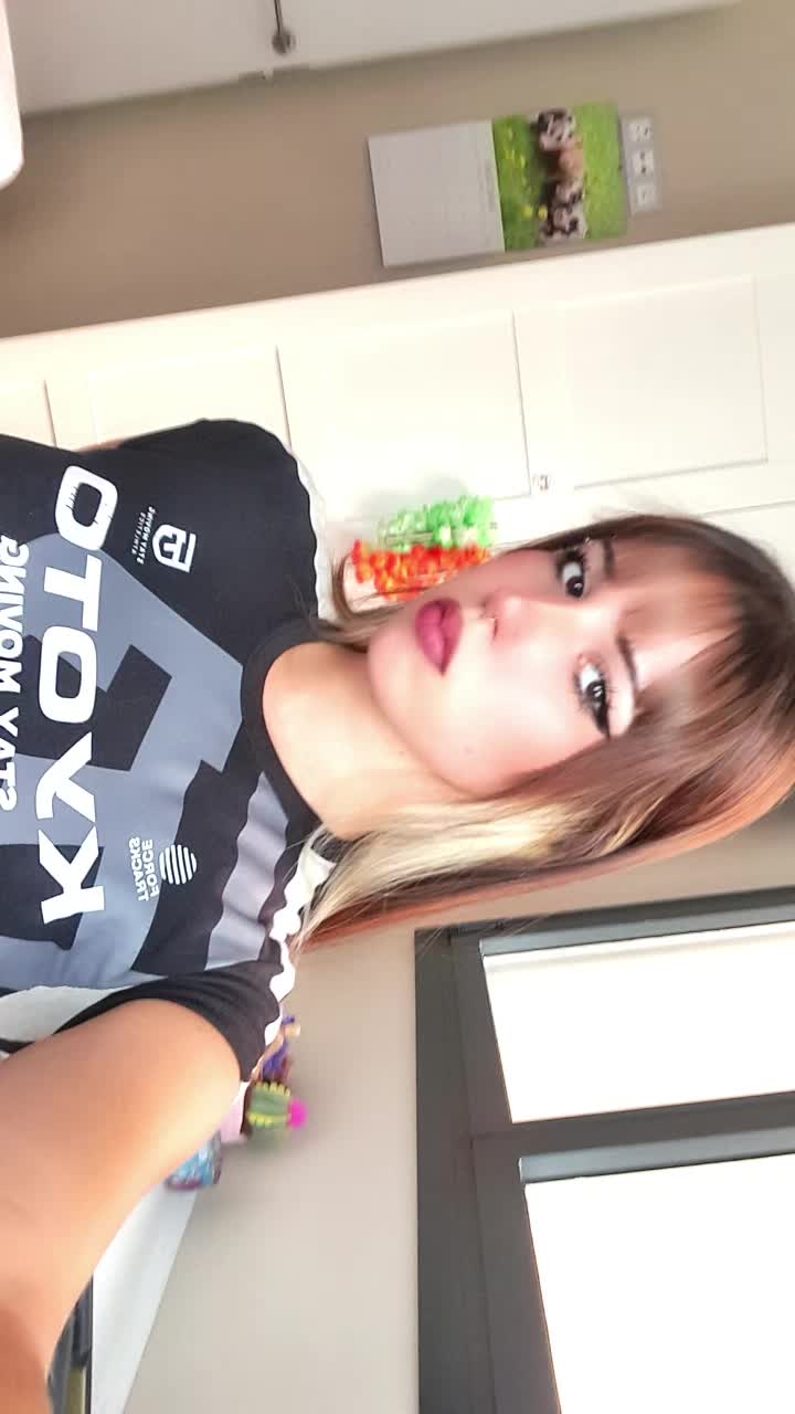 @ɐuᴉɹᴉ