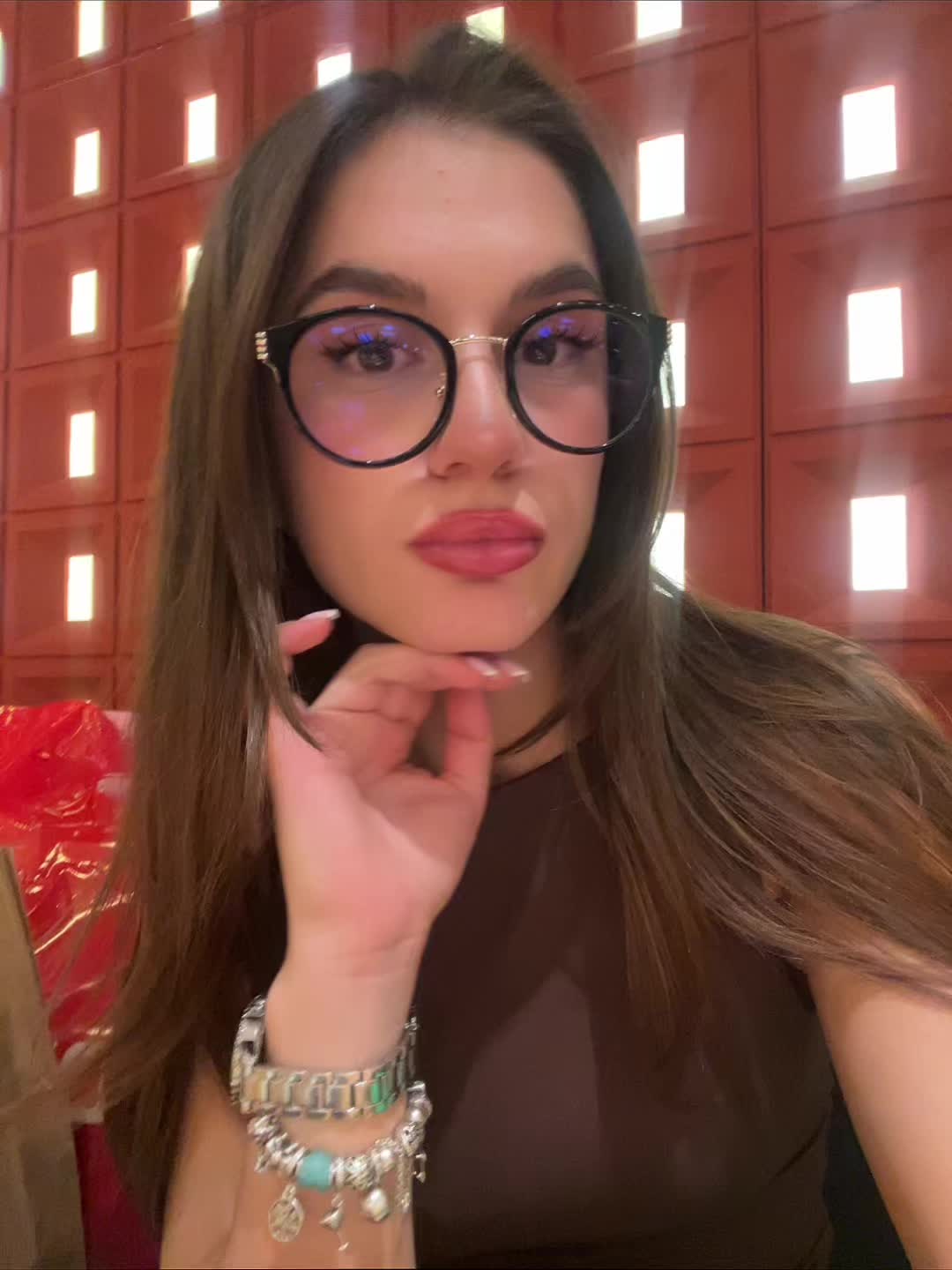@Кристън