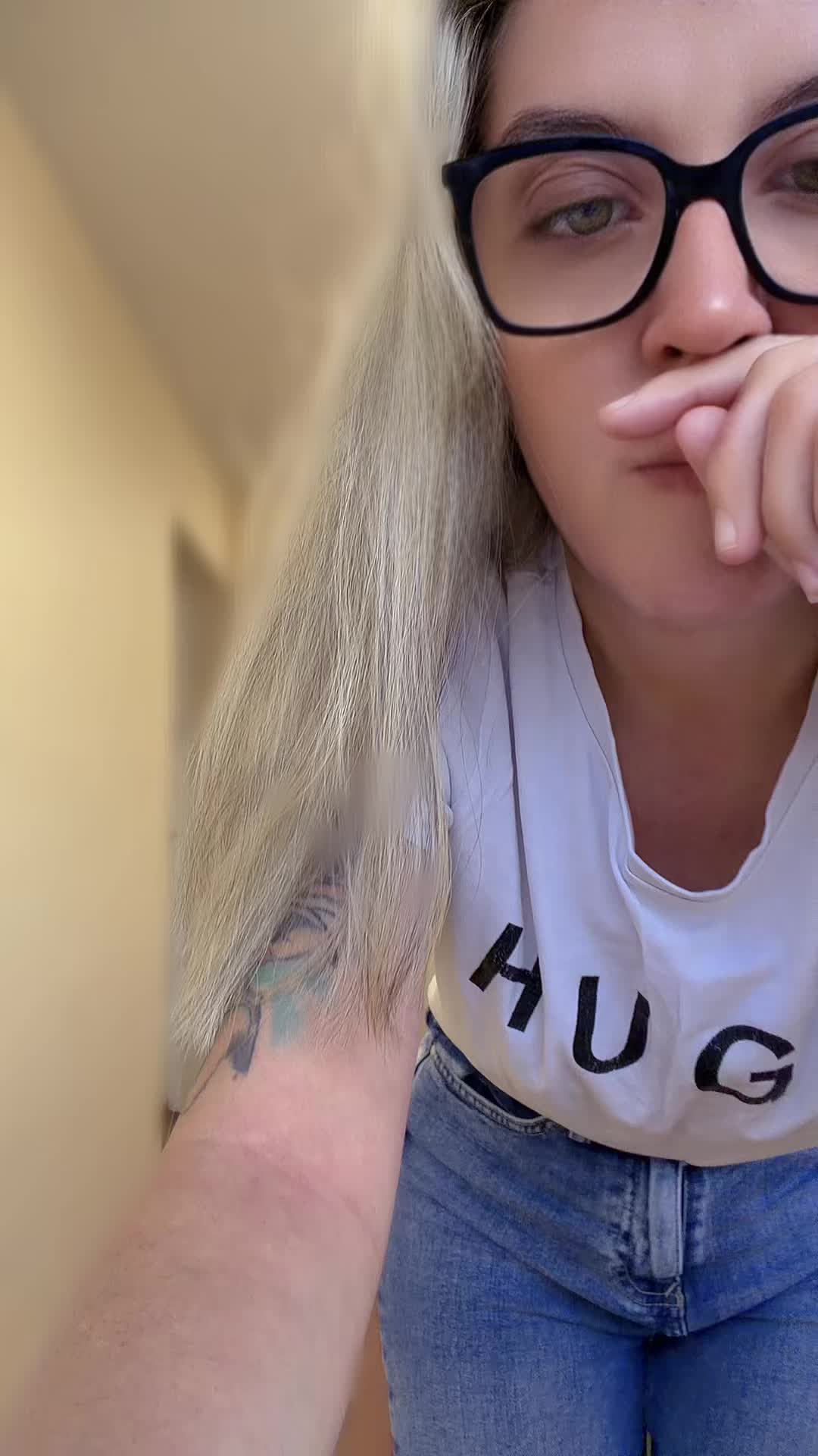 @becky 👑