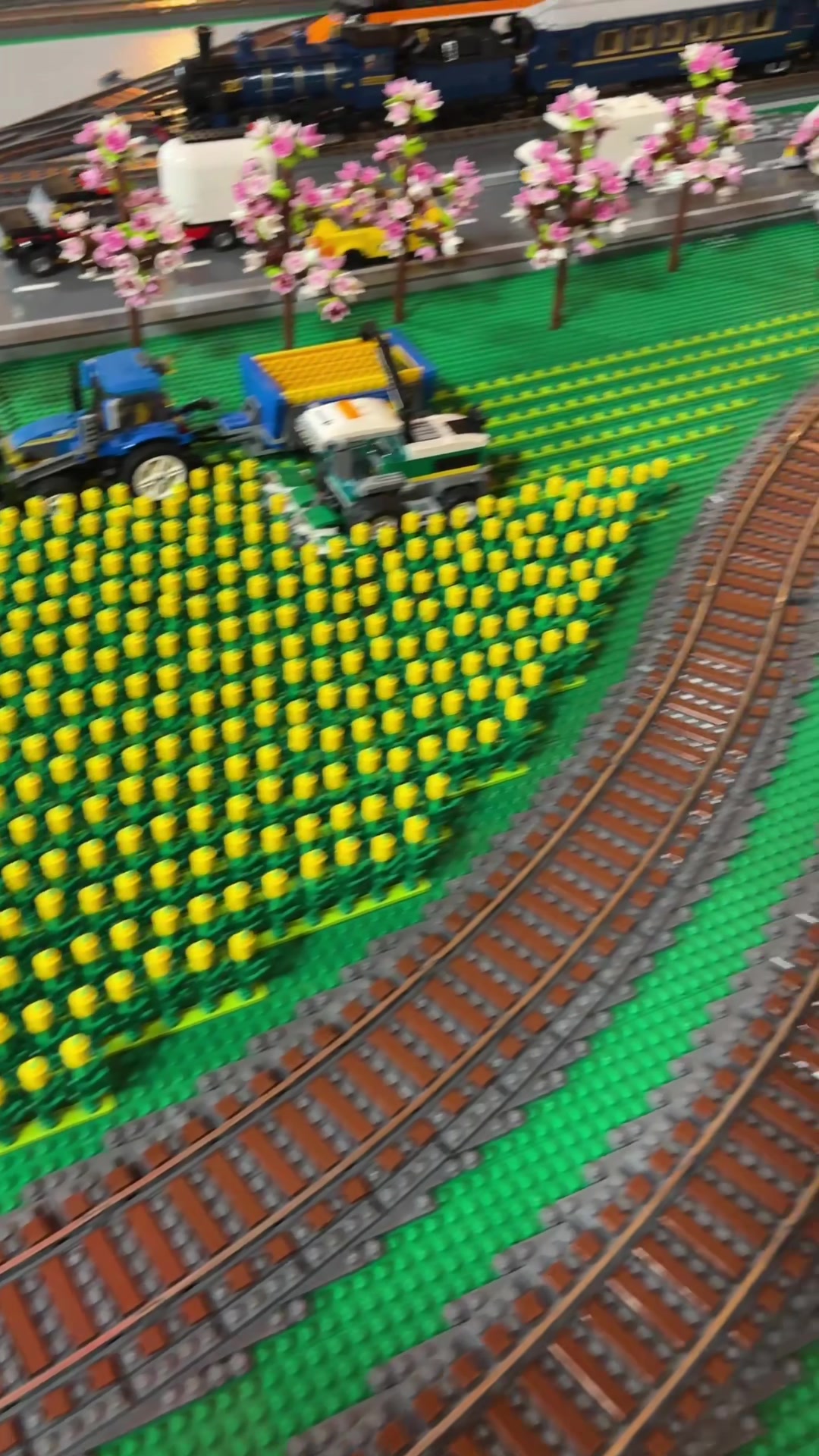 @LuxBricks