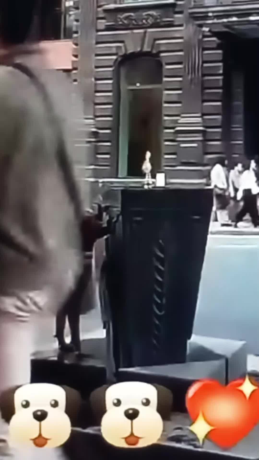 @S.М.