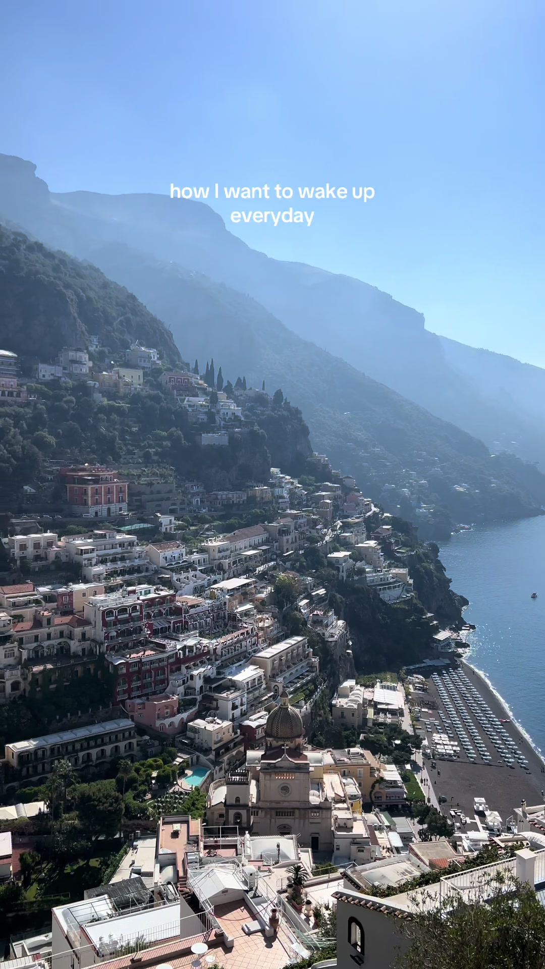 @AKTRAVELS ✈️ 🌍