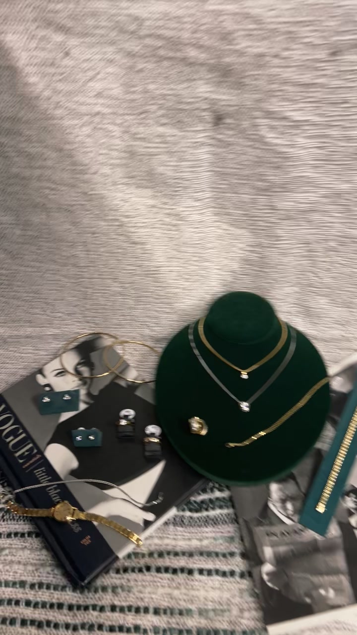 @BradleysJewellers