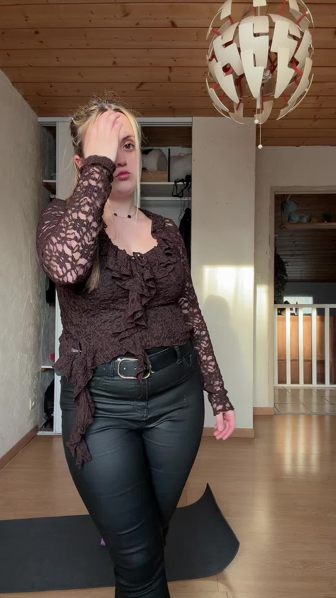 @juliecid16