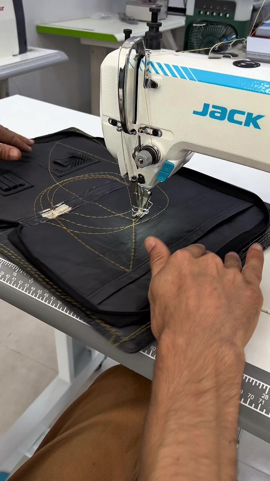 @YOUR MACHINE SEWING