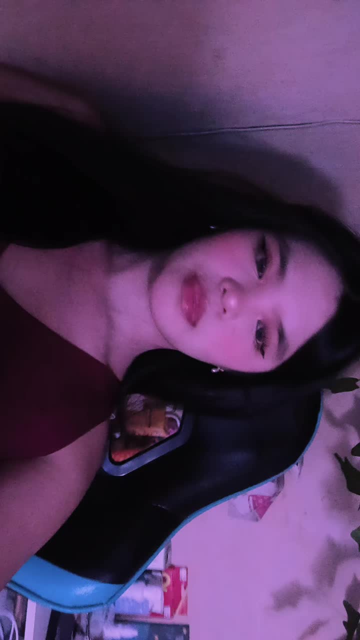 @raeya