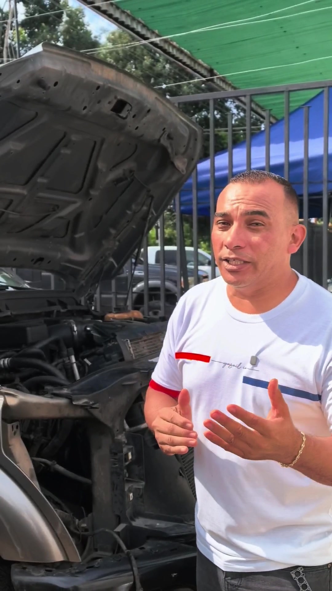@V&iacute;ctor Aponte
