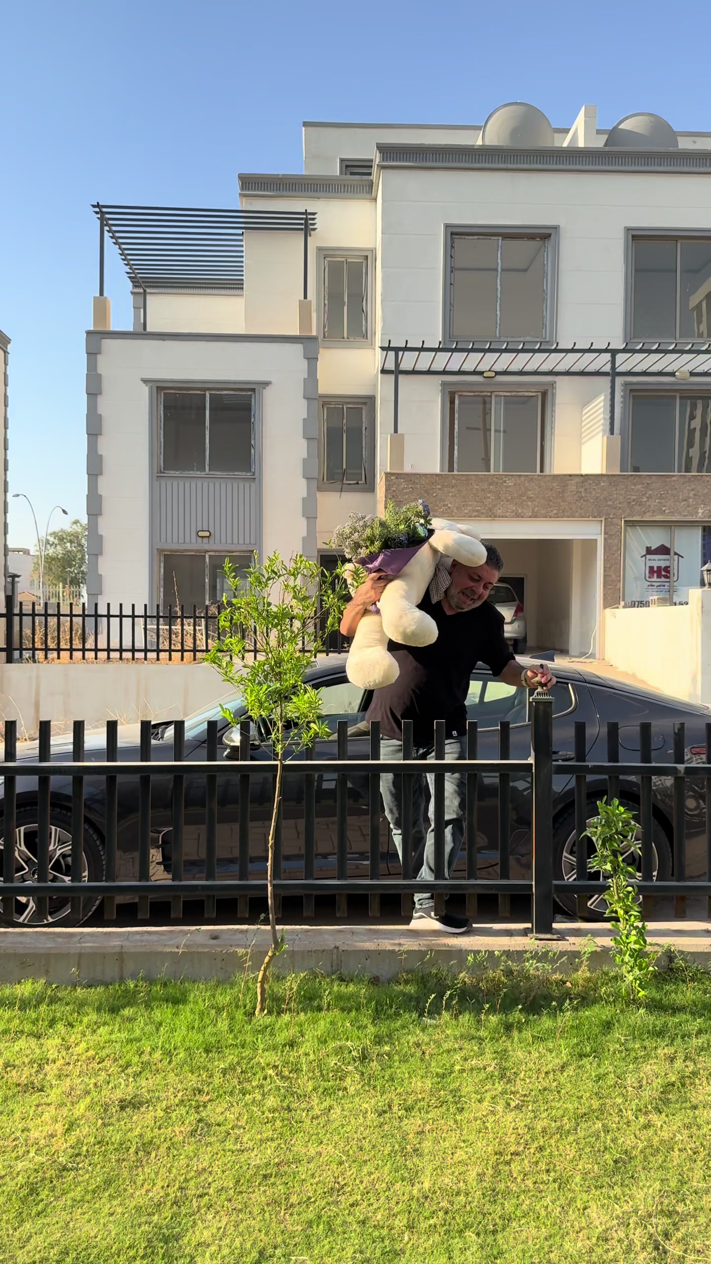 @دایکی هالە