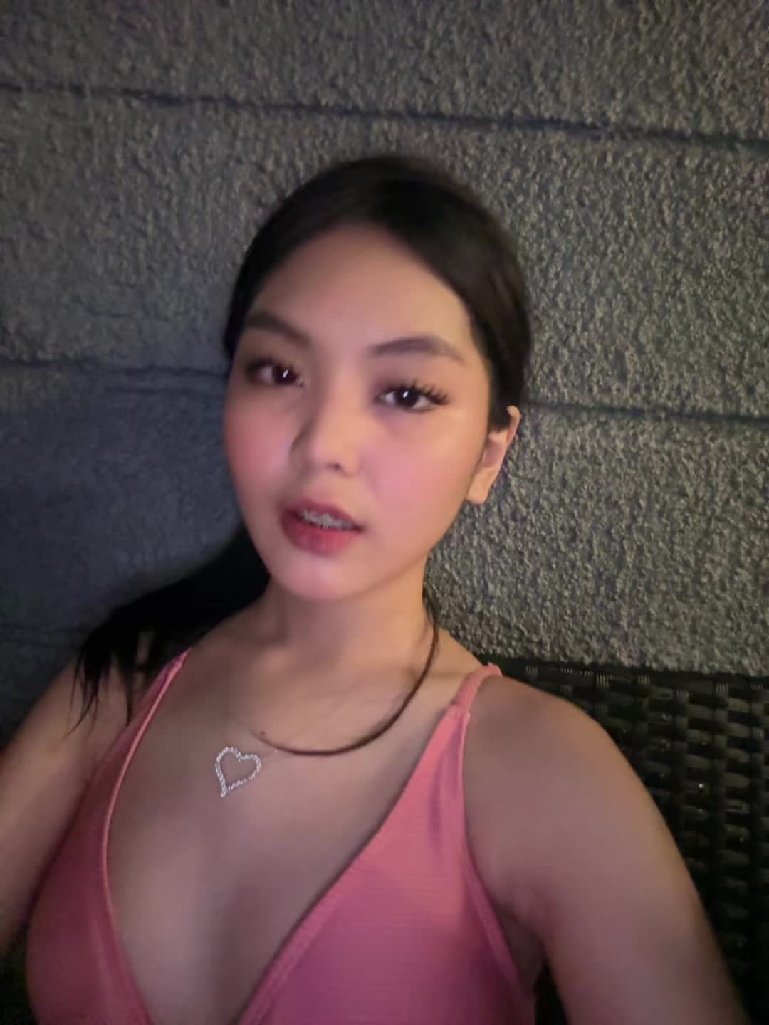 @Zahlia