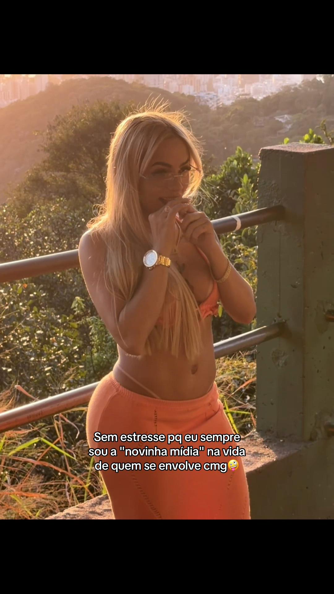 @Lou🥇