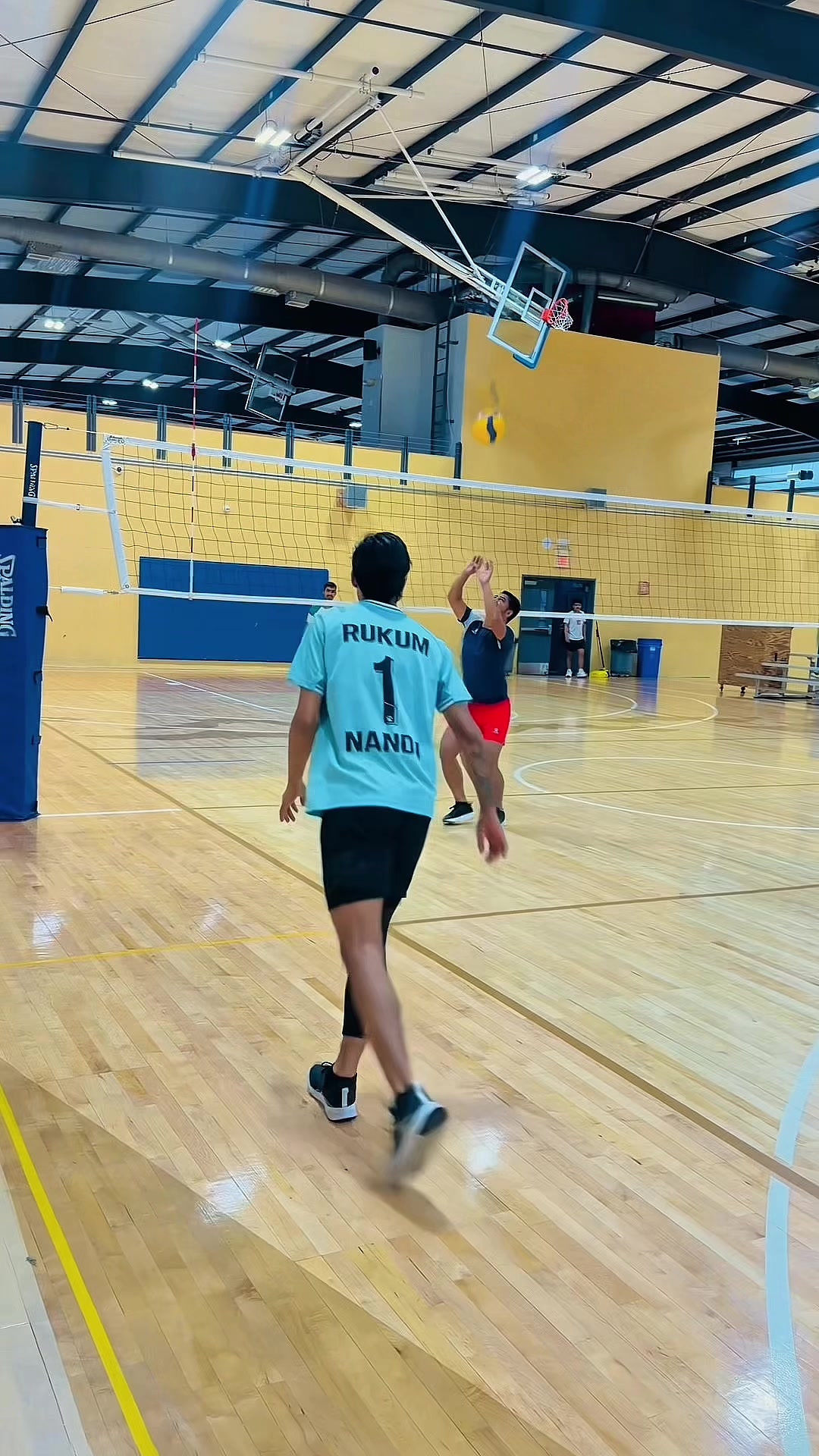 @Nandu oli_09 🎧🏐