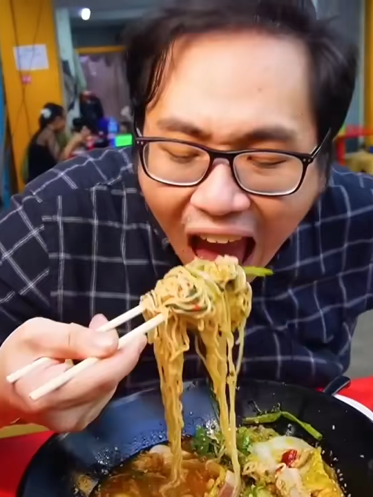 @ရှယ်စားကြမယ်😋