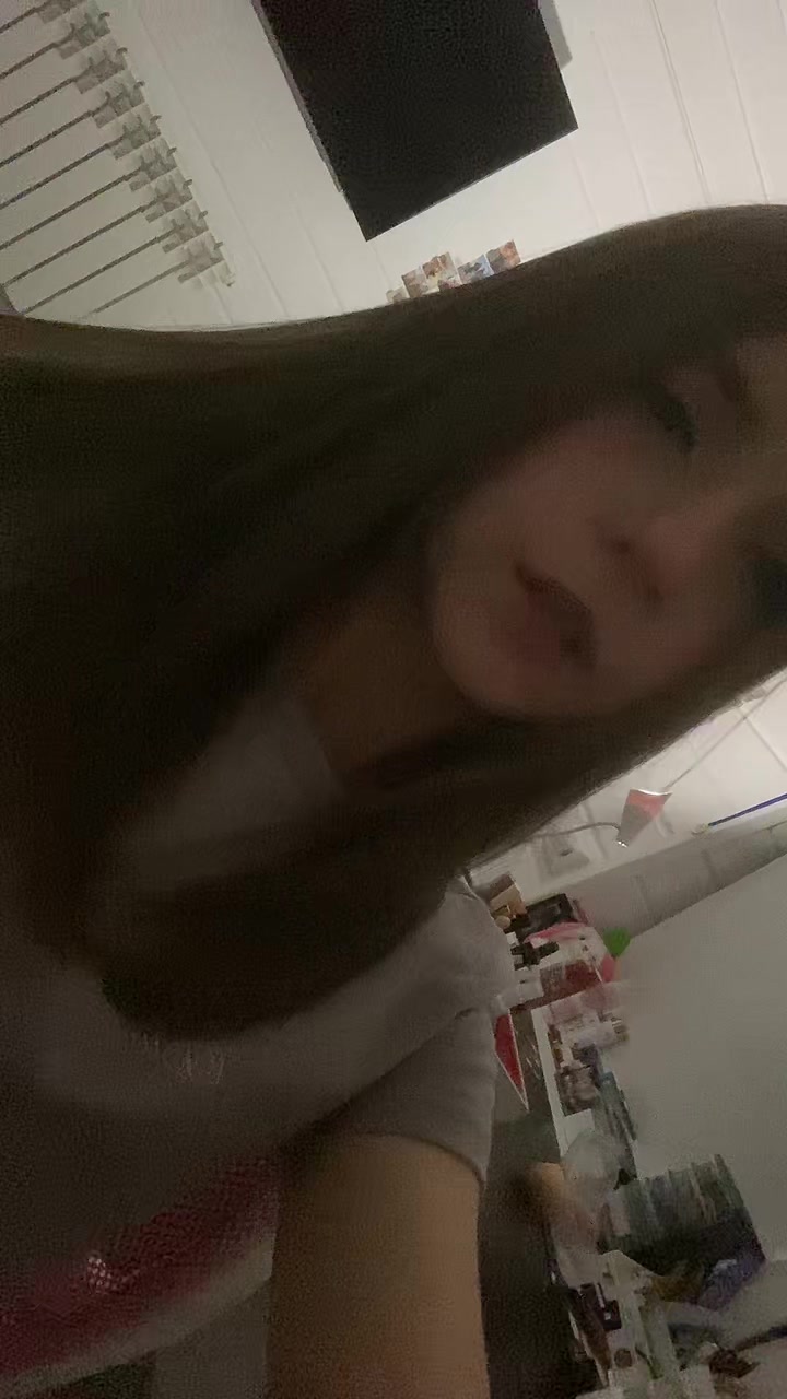 @𝑺𝒐𝒏𝒆𝒘𝒒