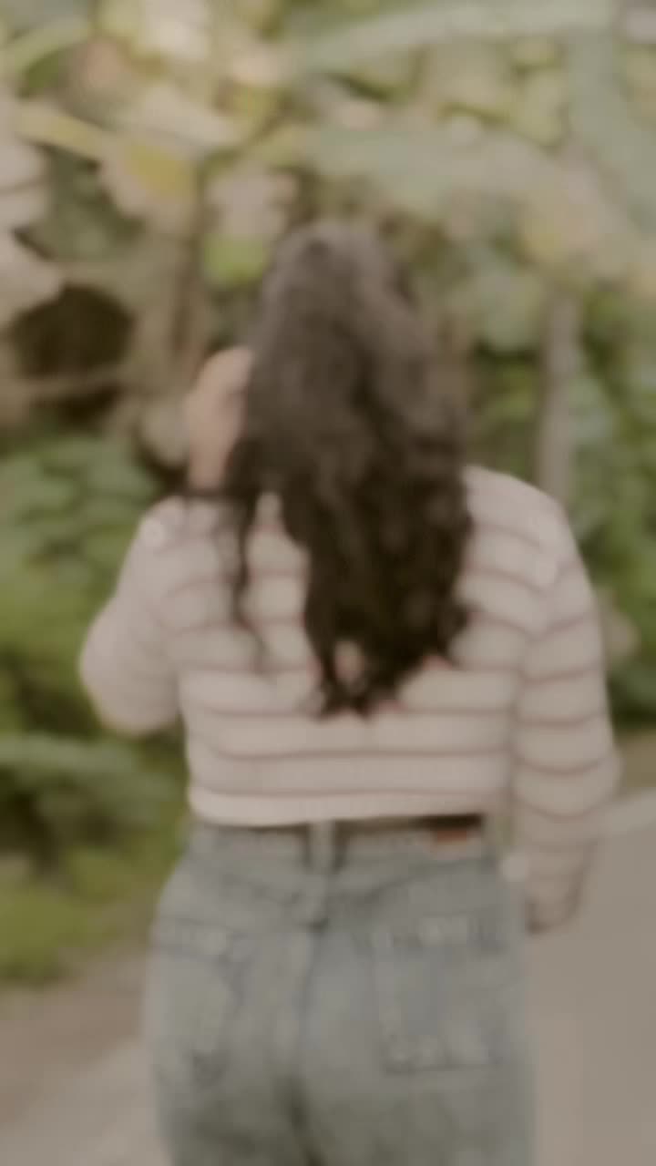 @ᥫ᭡ AYO_🧸💞 :)
