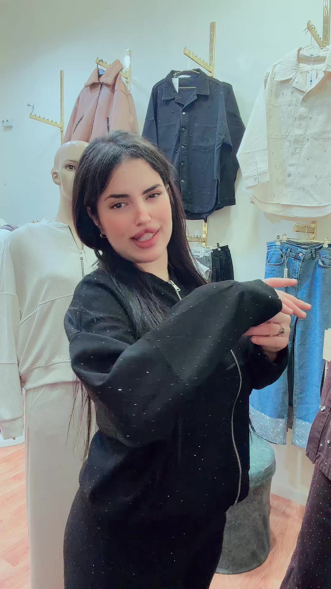 @Emna a Mouna 🥰