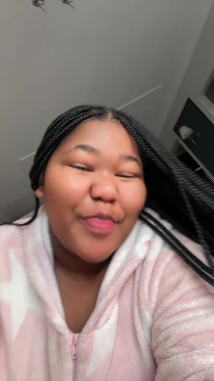 @Lisa Mjekevu
