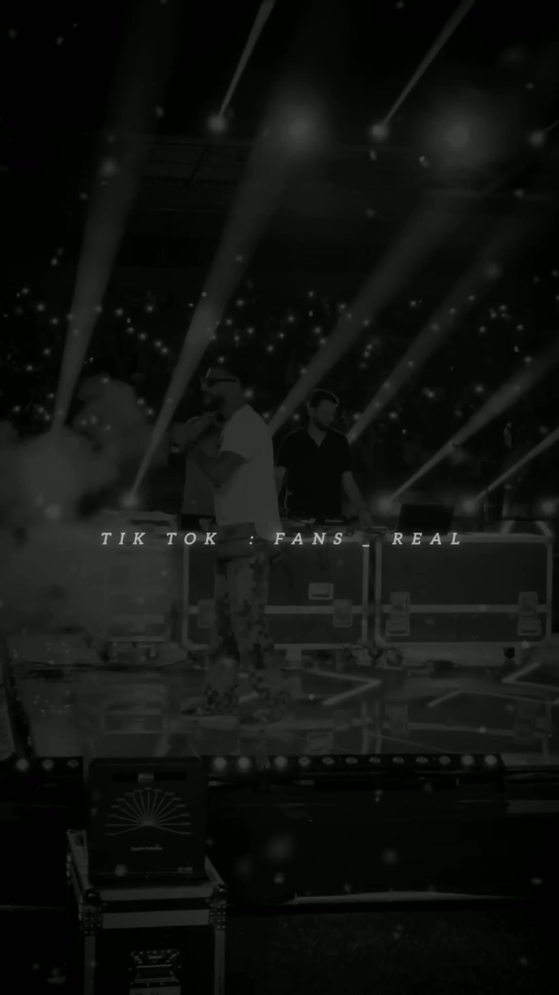 @F A N S _ R E A L