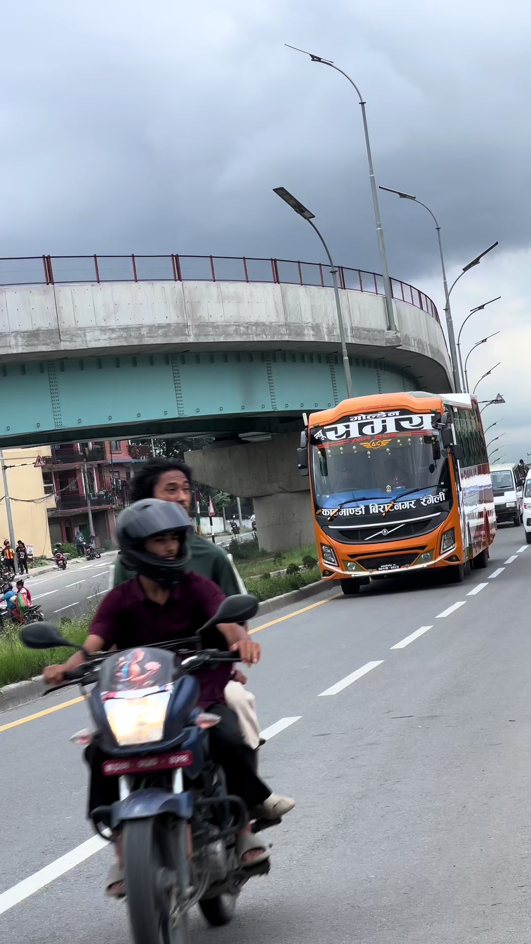 @Deluxe Bus Of Nepal🇳🇵🇳🇵
