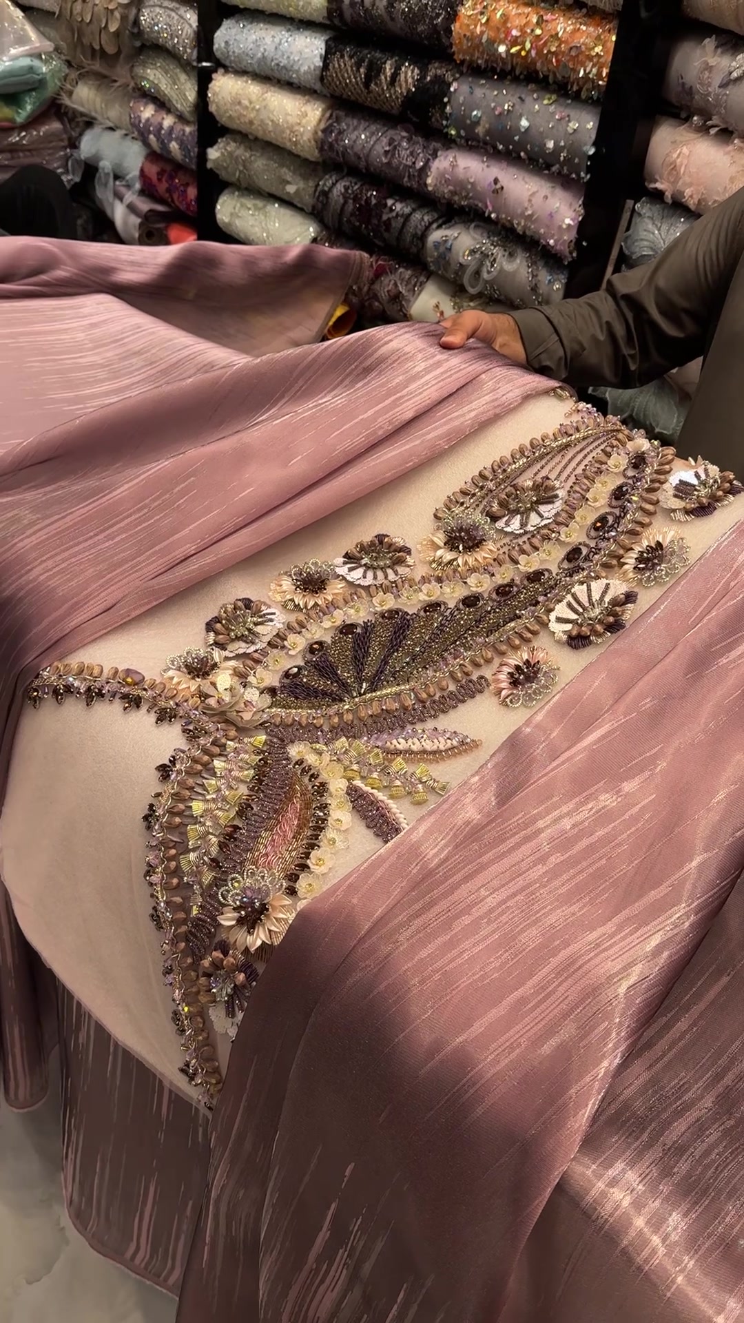 @اقمشة أماســي 👗.