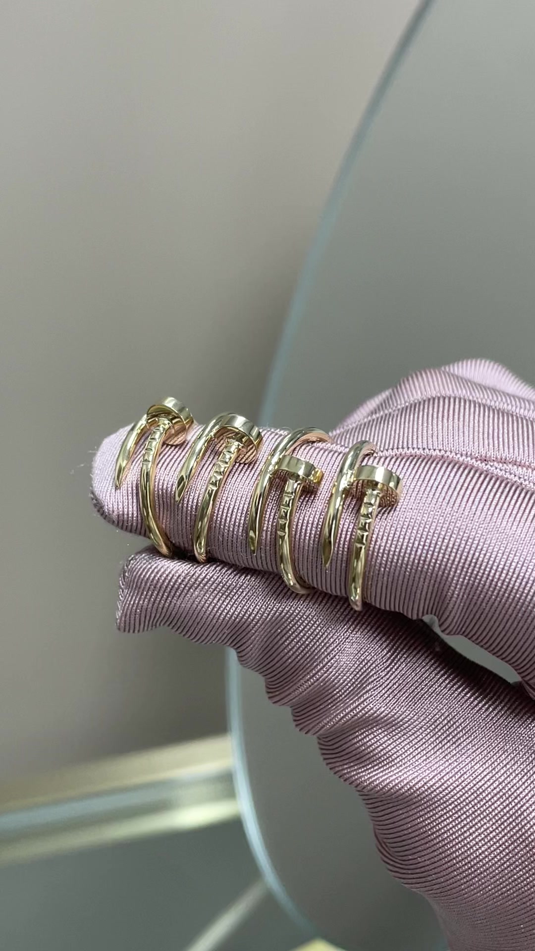 @18k-Gold-666