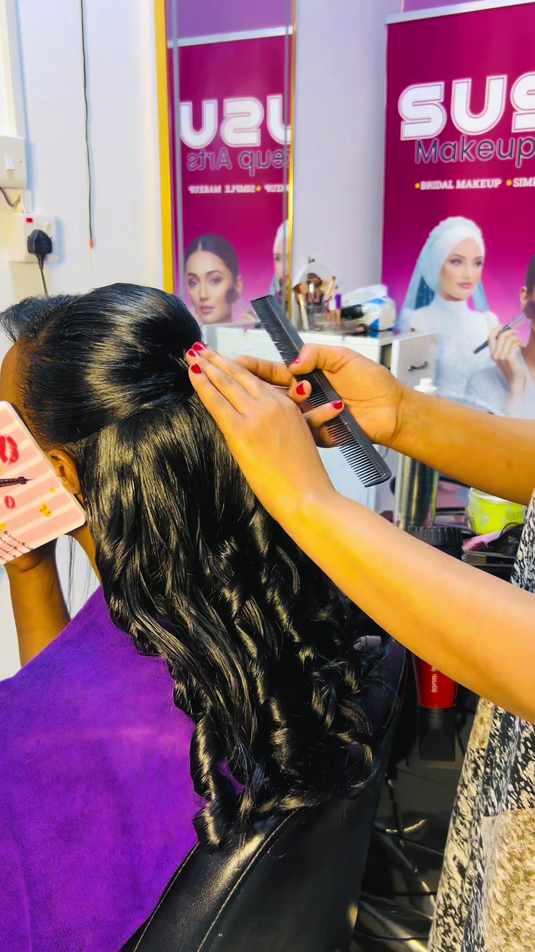 @Susu makeup artist