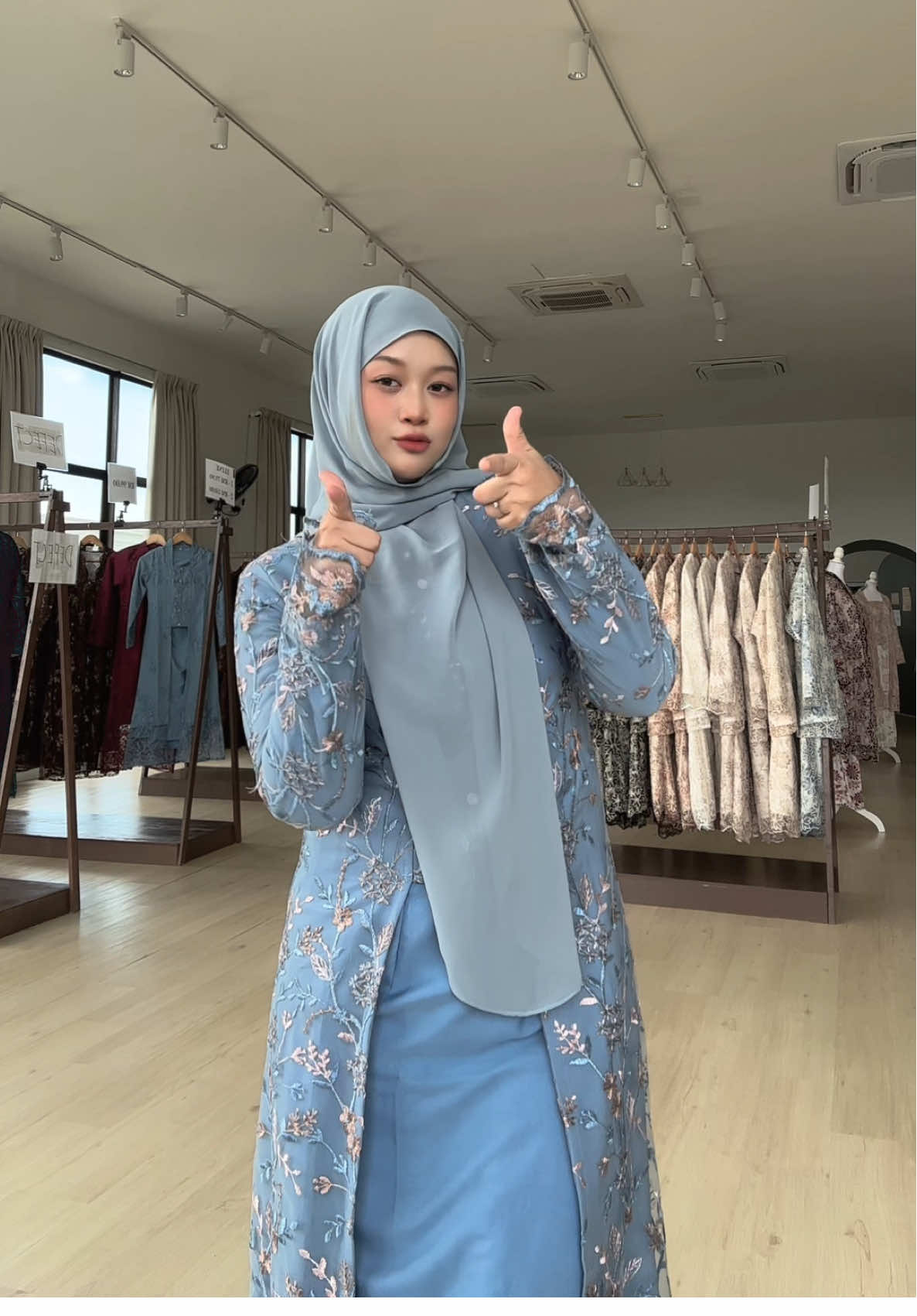 @ceochomelbynabila