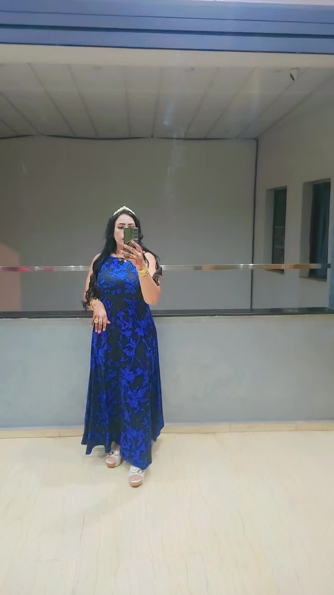 @سلطانه ام سلطان Sultana