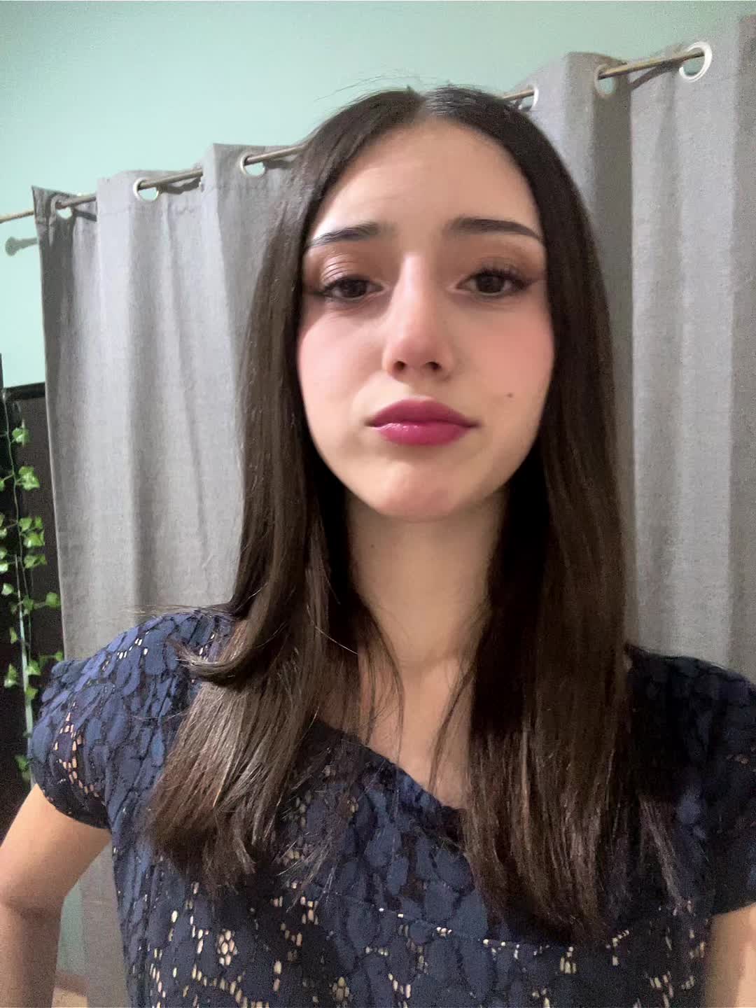 @issa reyes