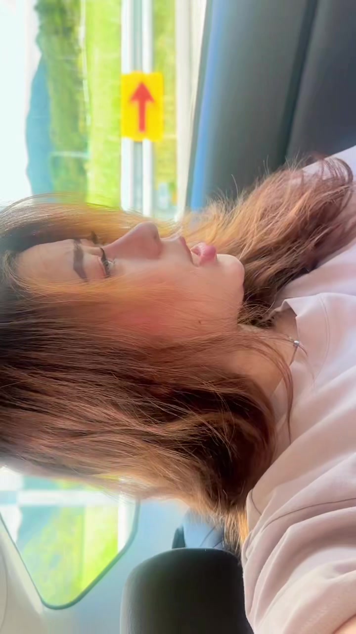 @Whiterabbit123