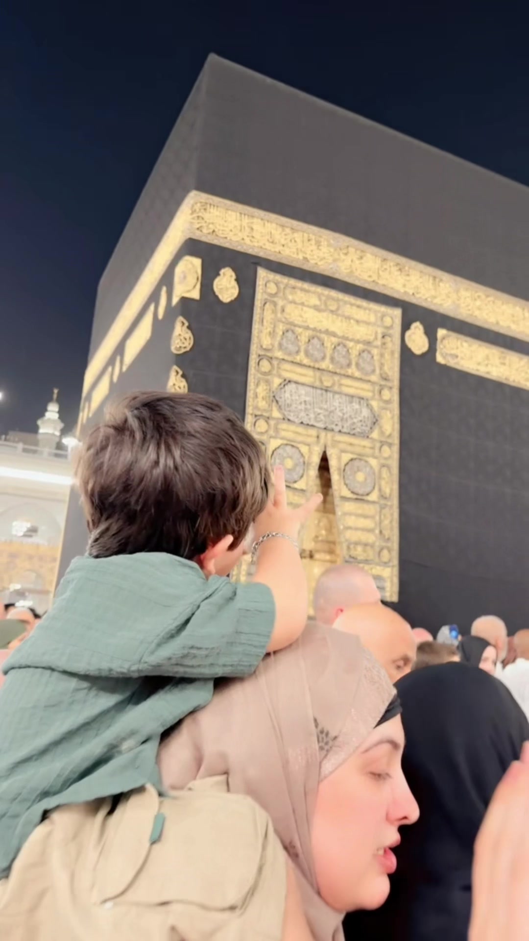 @GulpArii khAn✨❤️🧿