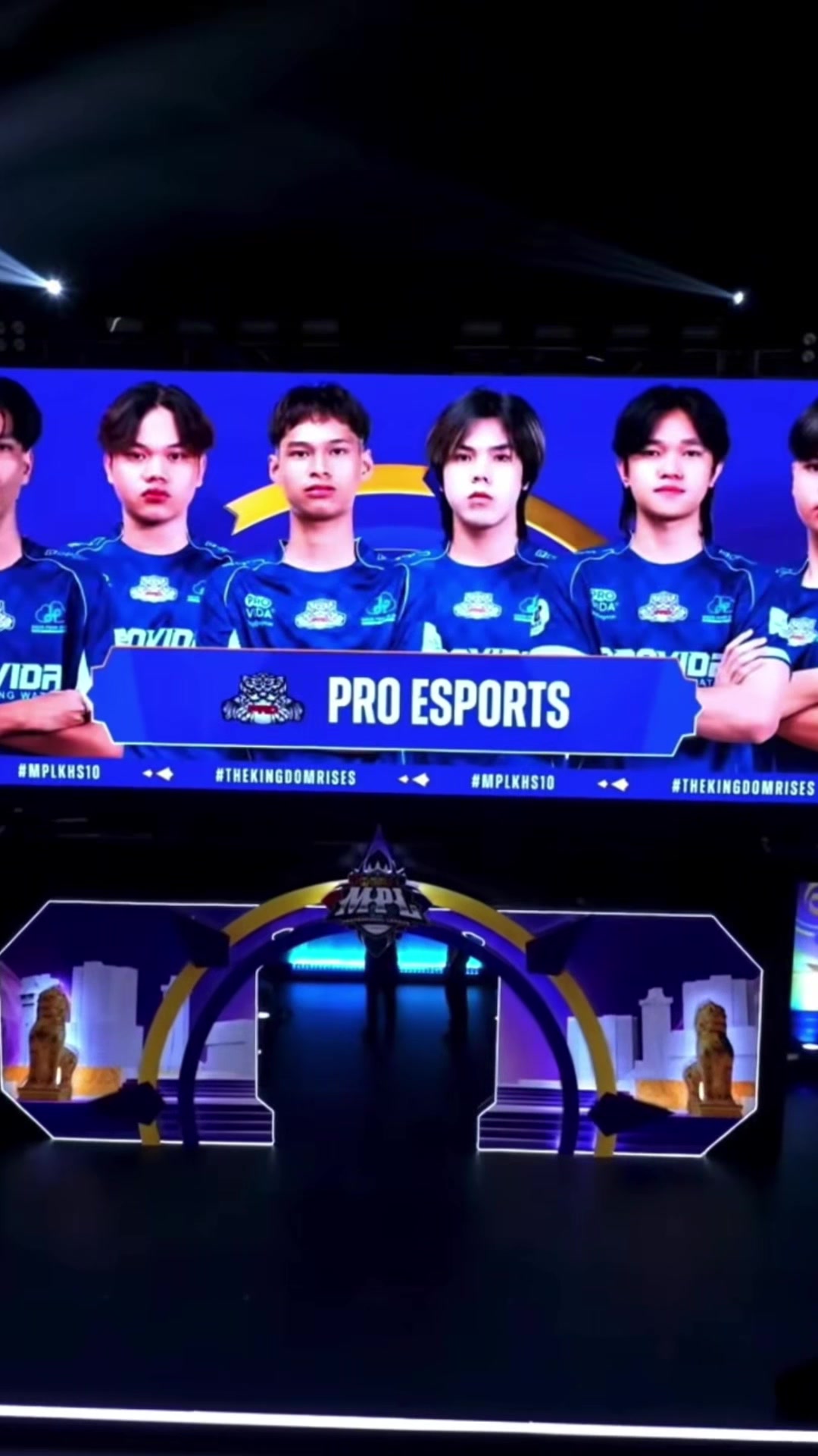 @PRO Fang3r