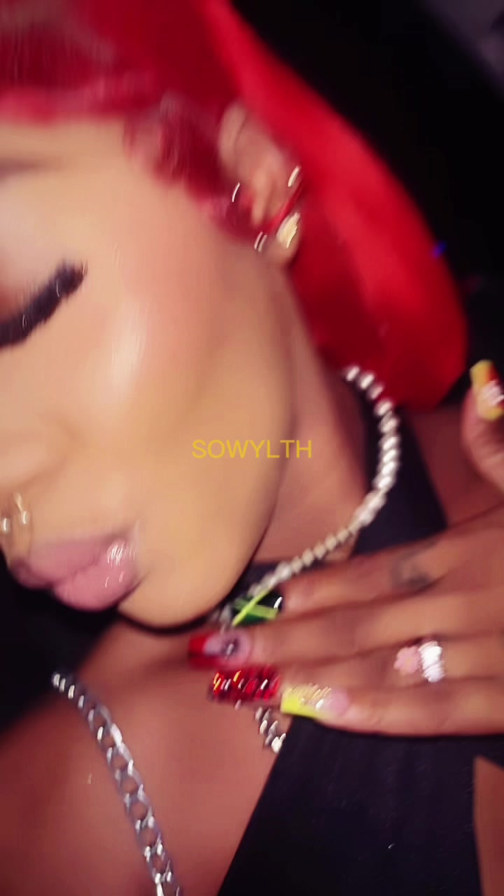 @1Chin💕😩🔥🤸&zwj;♀️