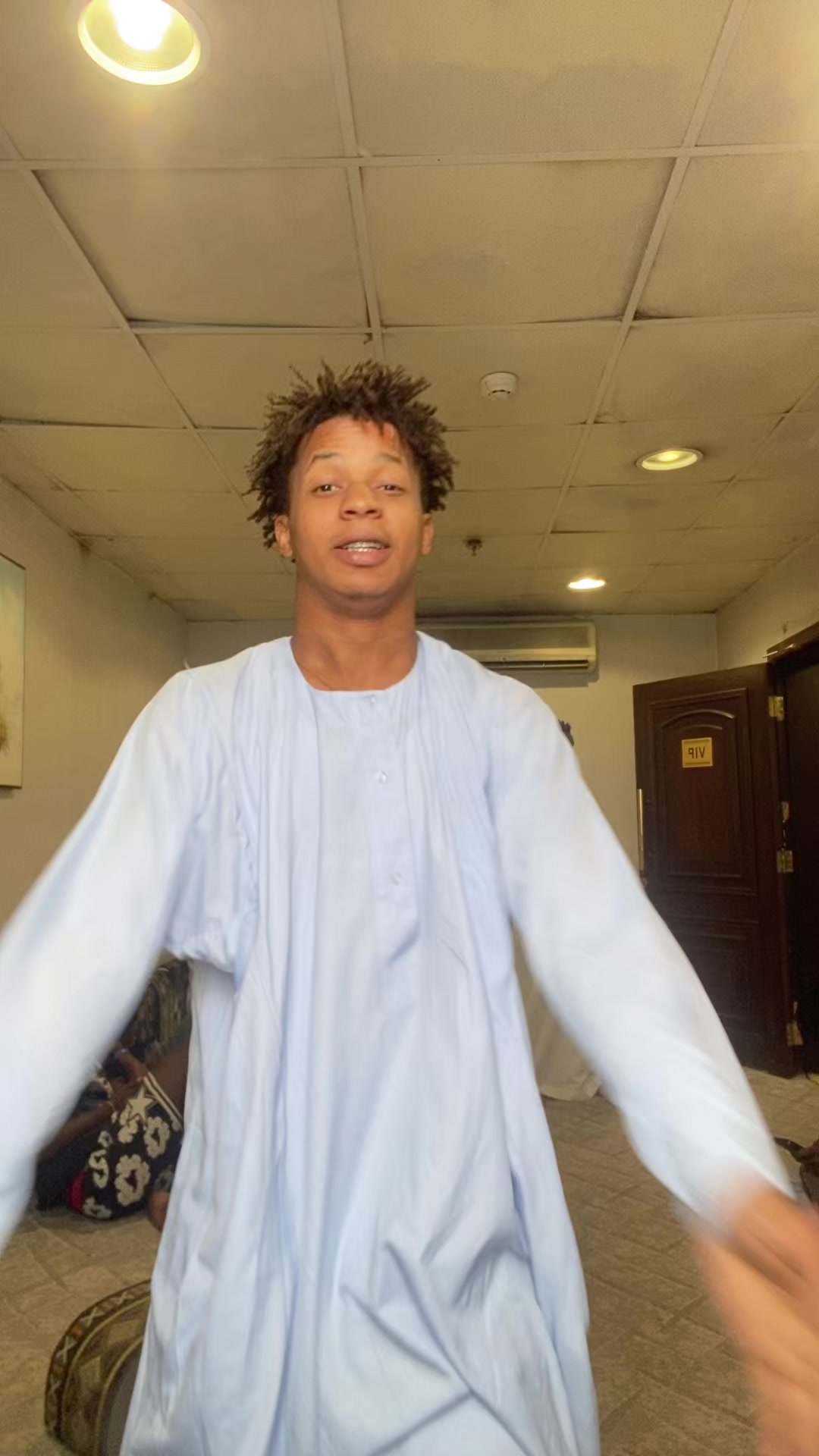 @علي مايوو🪭.