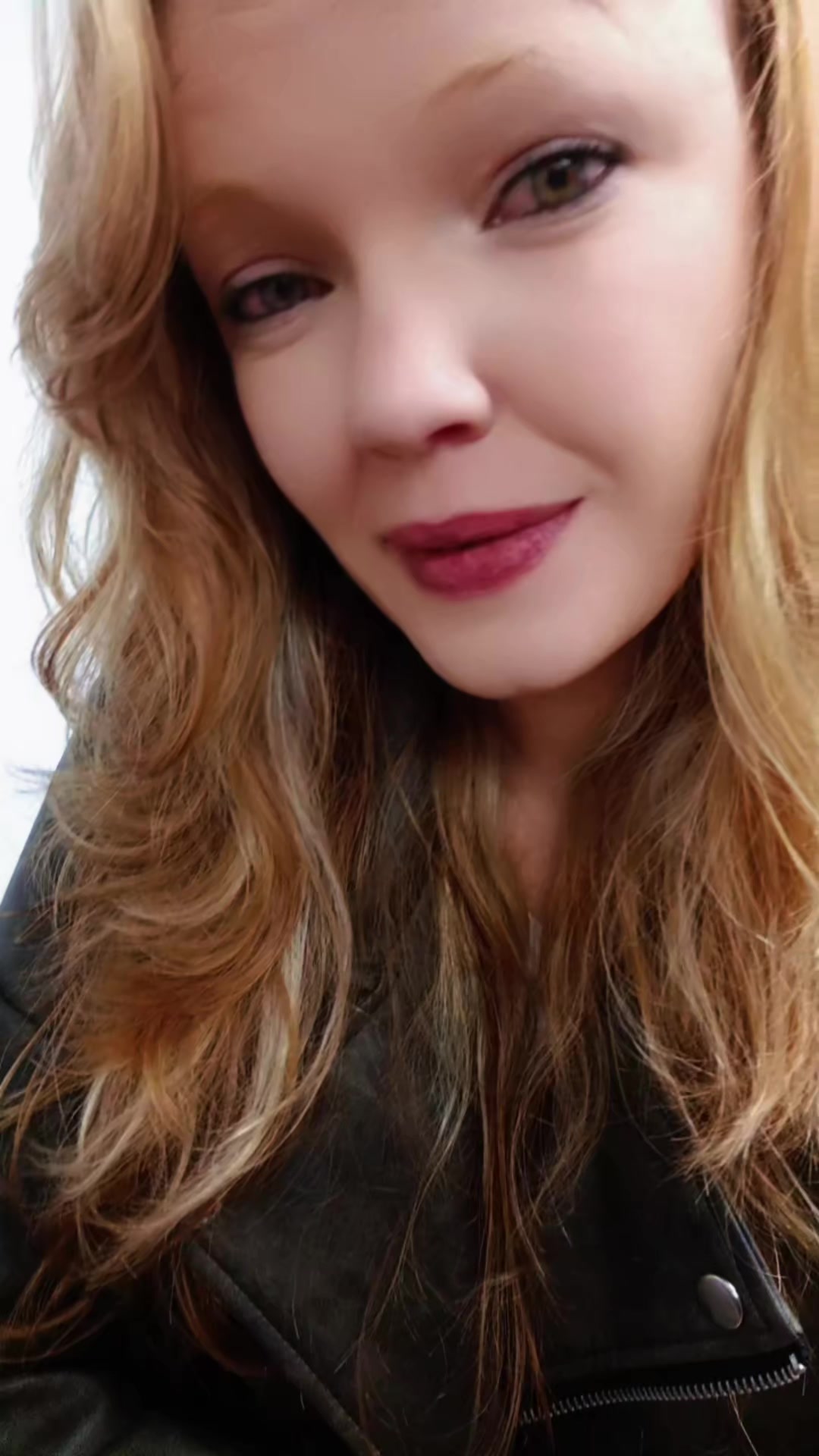 @JessaBella's Travel Vlogs