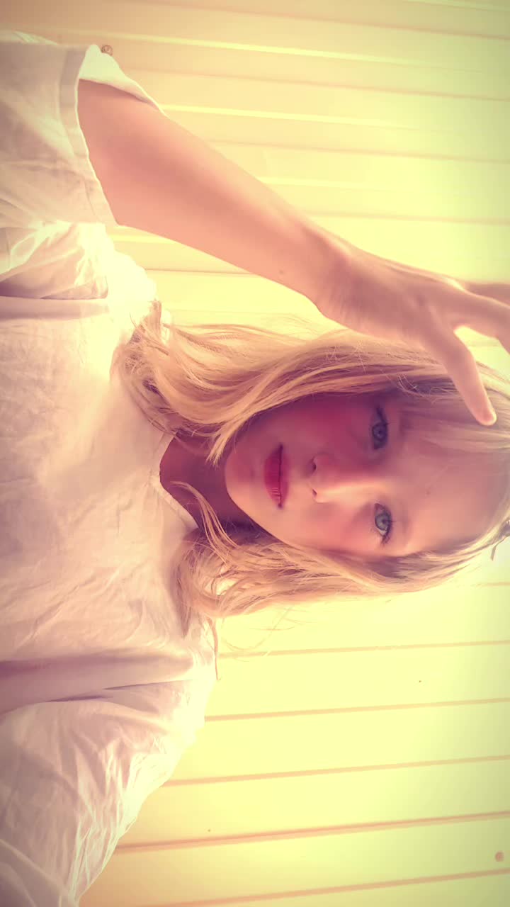 @маря)