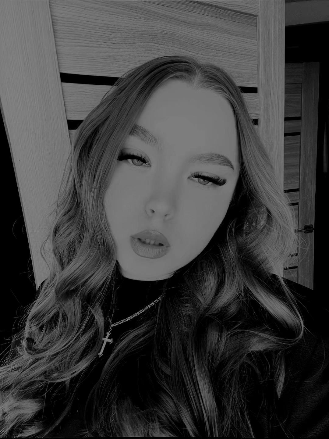 @viks_lips