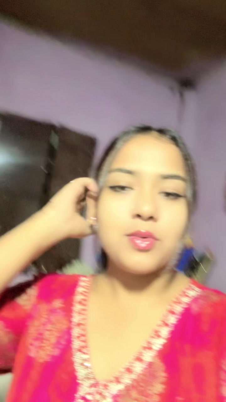 @Monee