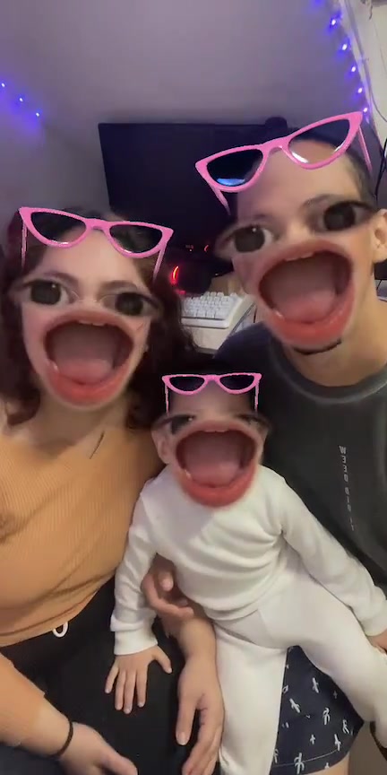 @LaMamiAngie