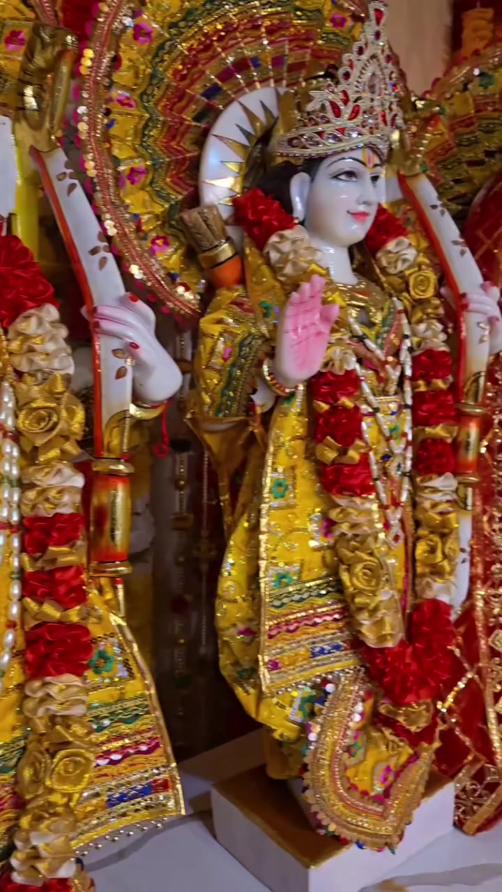 @Shri Radha Krishna Mandir