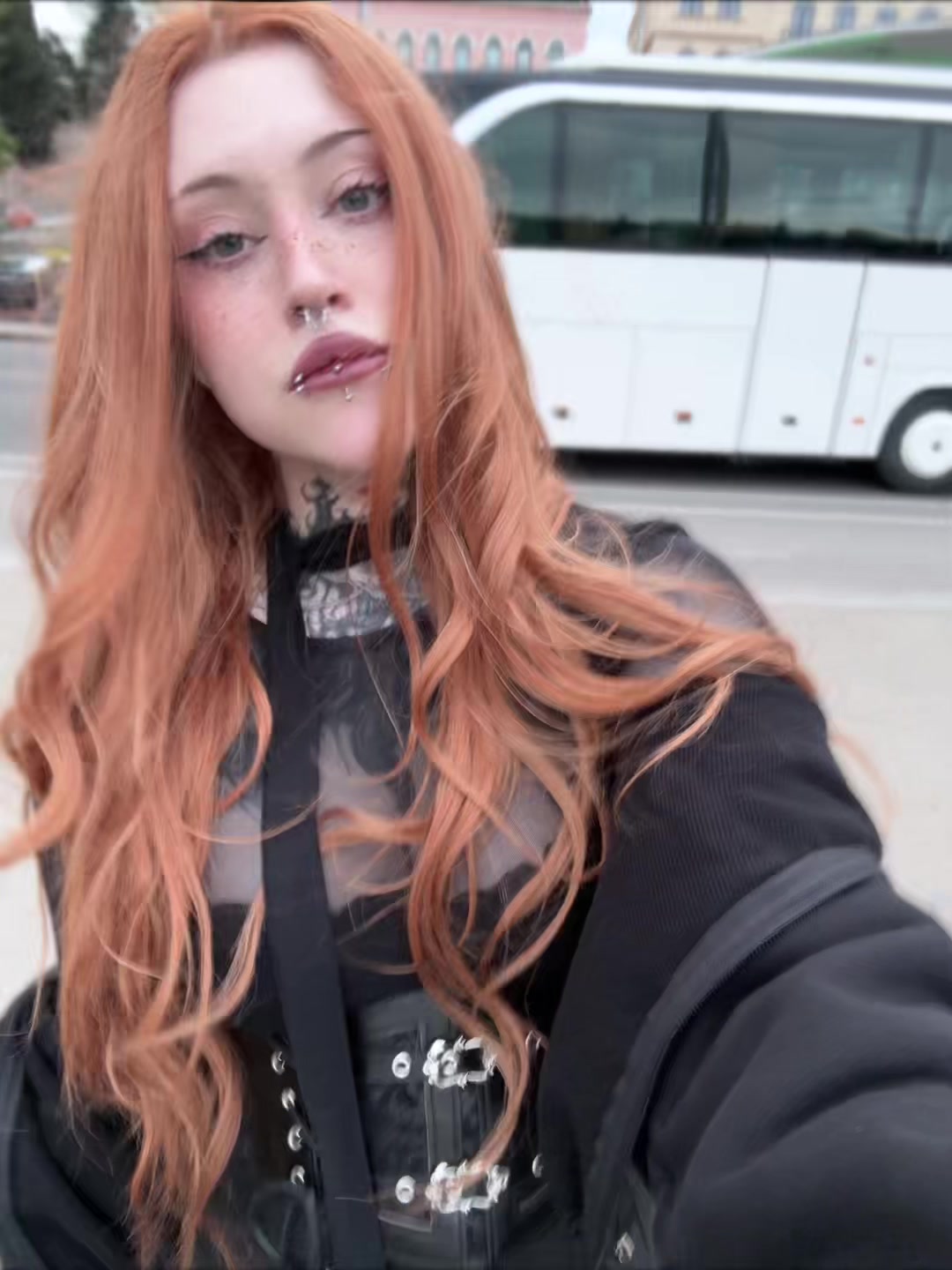 @Ыыы