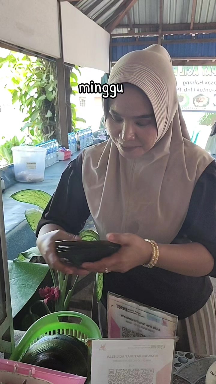 @warung katupat acil ella